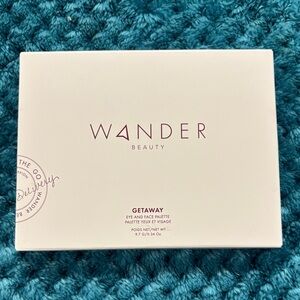 Wander Beauty Getaway Palette in Cream